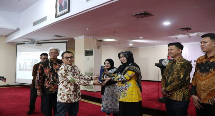 rsud-kraton-menangkan-kompetisi-karya-ilmiah-bapeten